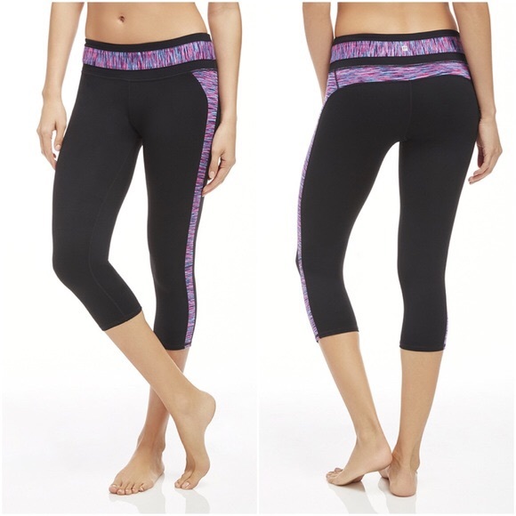 Fabletics Camacan Capri Sz S (Black/Pop Pink) - Picture 1 of 5